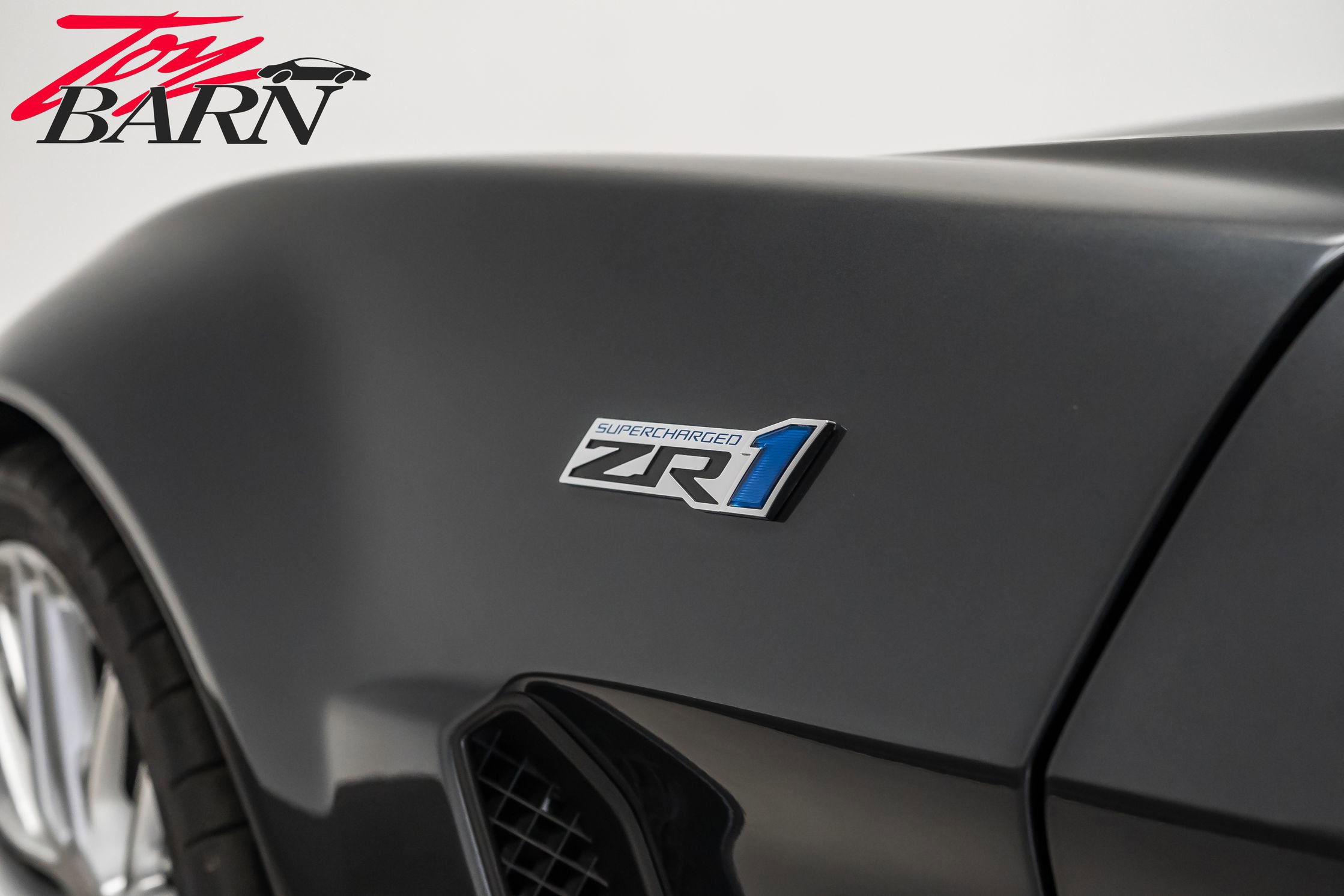 Used 2009 Chevrolet Corvette ZR1 w/ Preferred Equipment Group image 17