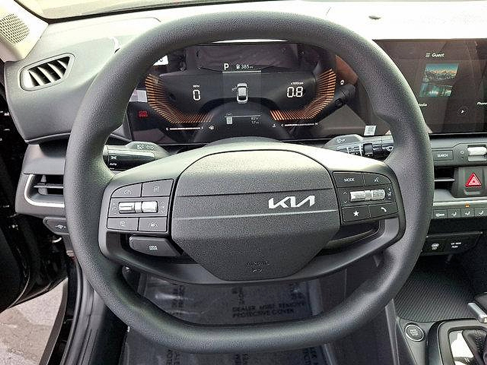 New 2025 Kia K4 LXS image 9
