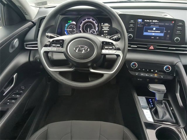 Used 2022 Hyundai Elantra Blue image 14