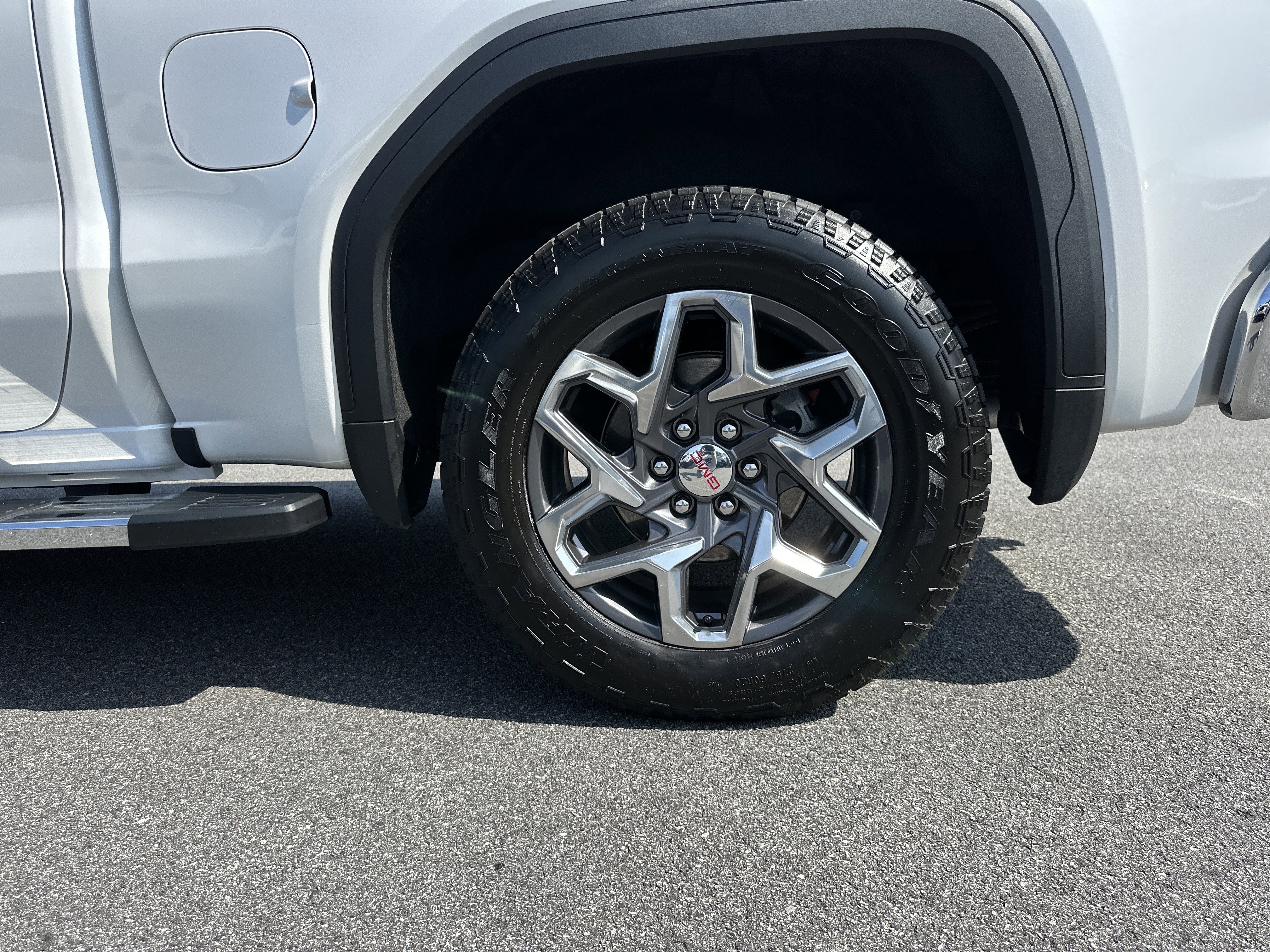 Certified 2025 GMC Sierra 1500 SLT w/ SLT Premium Plus Package AWD/4WD image 21