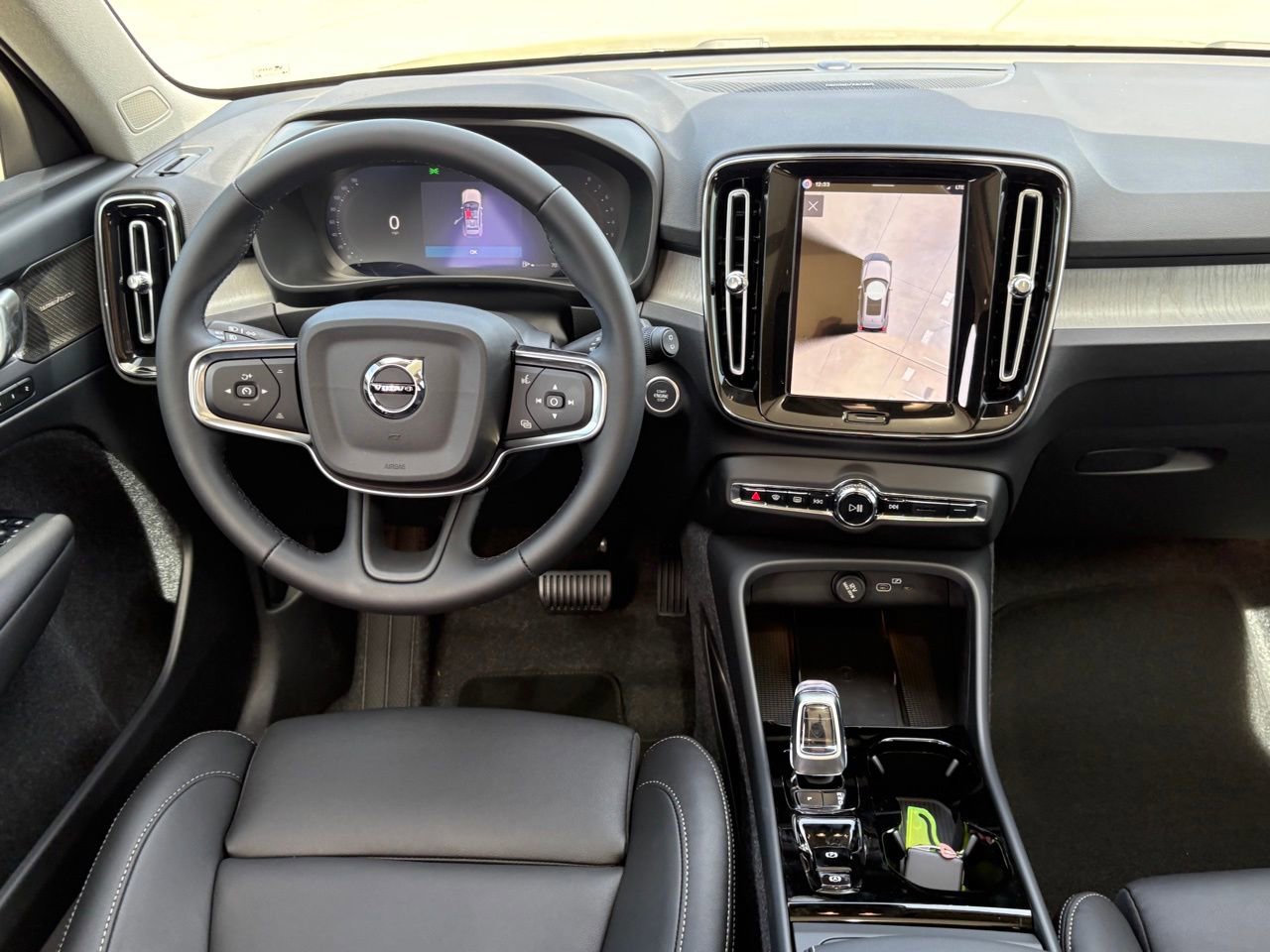 New 2026 Volvo XC40 B4 Plus w/ Protection Package Premier image 11