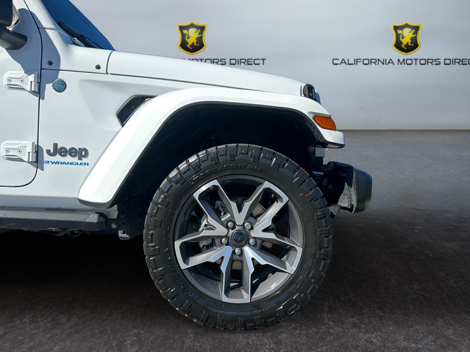 Used 2024 Jeep Wrangler Unlimited AWD/4WD image 14