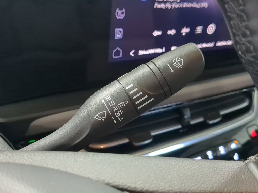 Used 2024 Buick Envista Avenir image 25