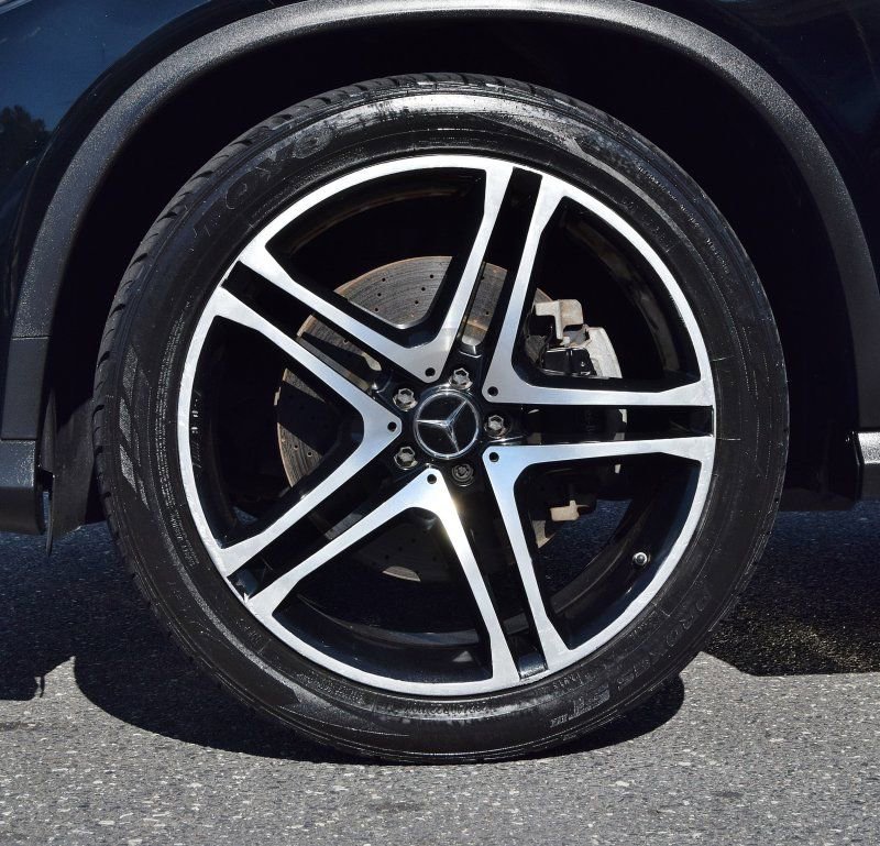 Used 2018 Mercedes-Benz GLE 43 AMG 4MATIC Coupe w/ Premium 3 Package image 39
