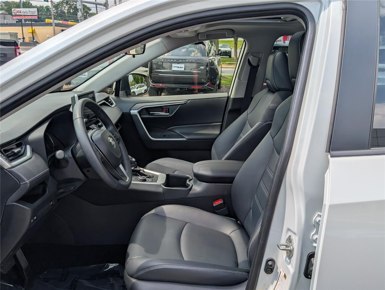 Used 2024 Toyota RAV4 XLE Premium AWD/4WD image 16