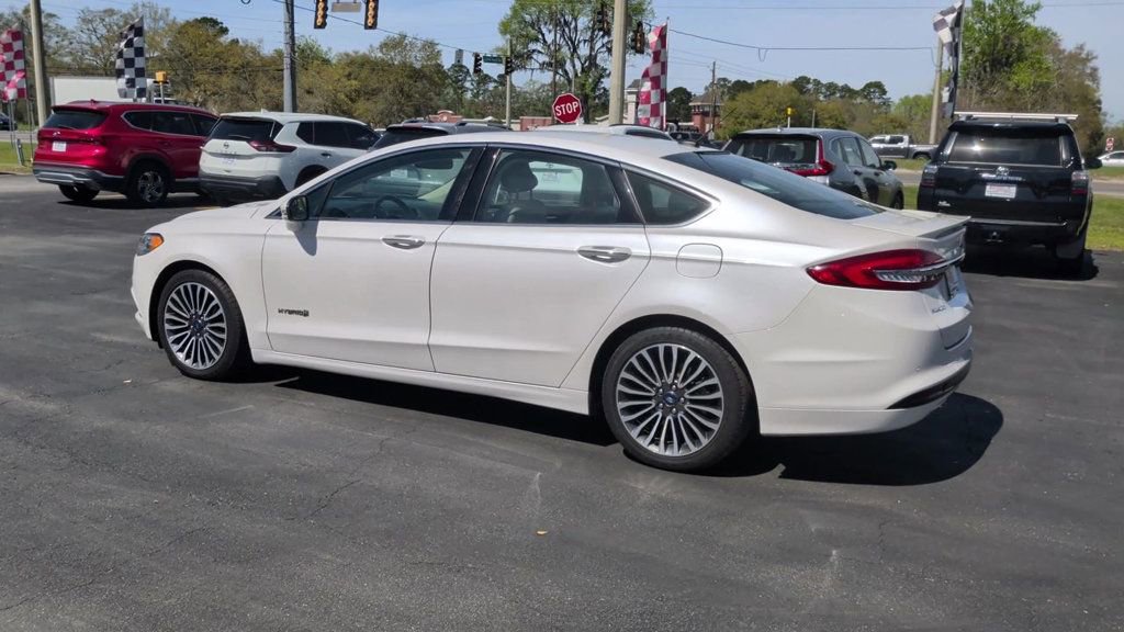 Used 2018 Ford Fusion Titanium FWD image 6