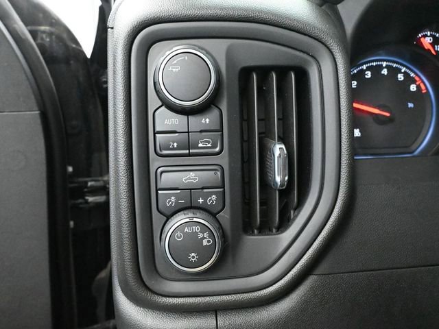 Used 2023 Chevrolet Silverado 1500 Custom image 30