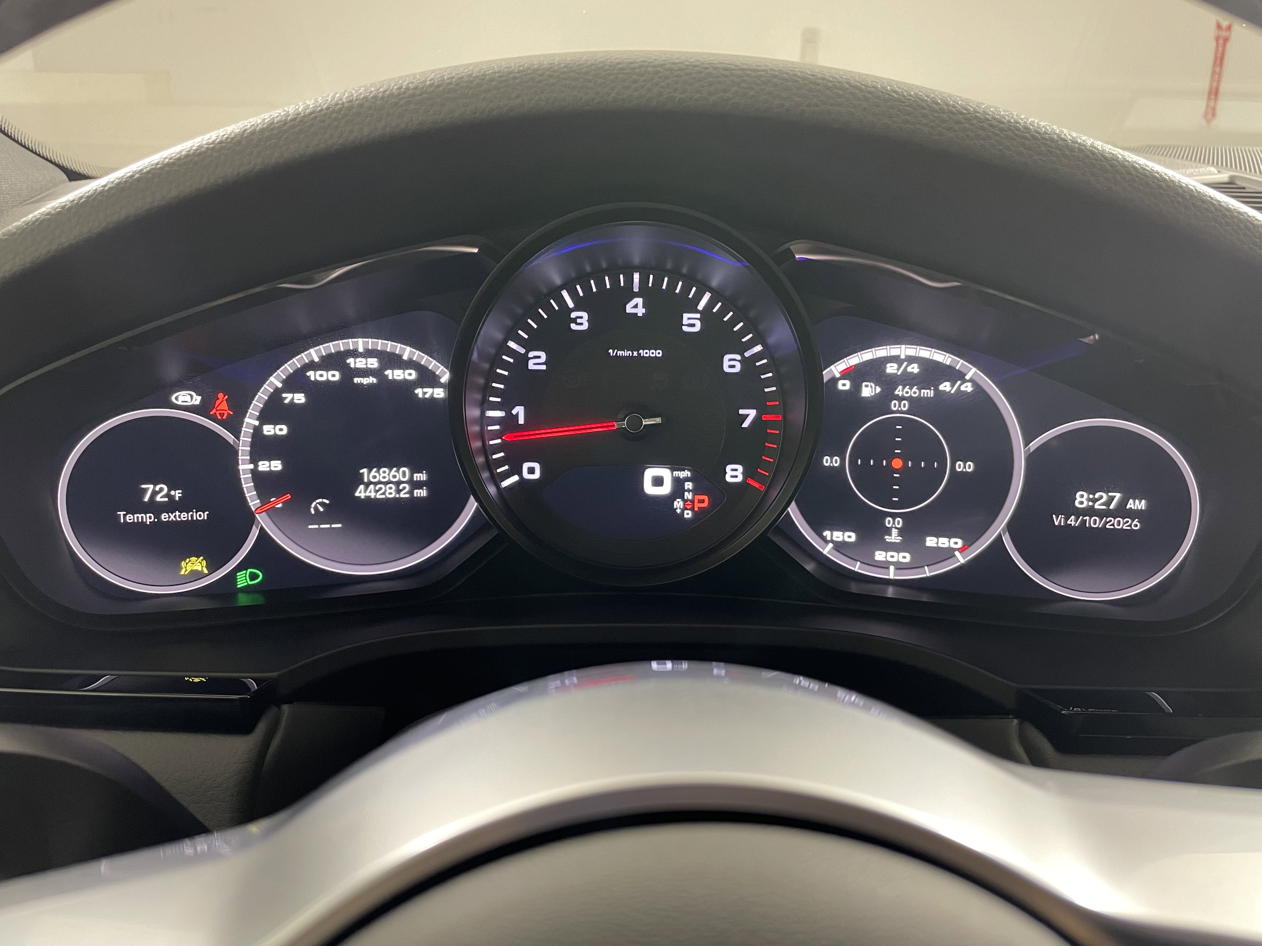 Certified 2023 Porsche Cayenne Platinum Edition image 18