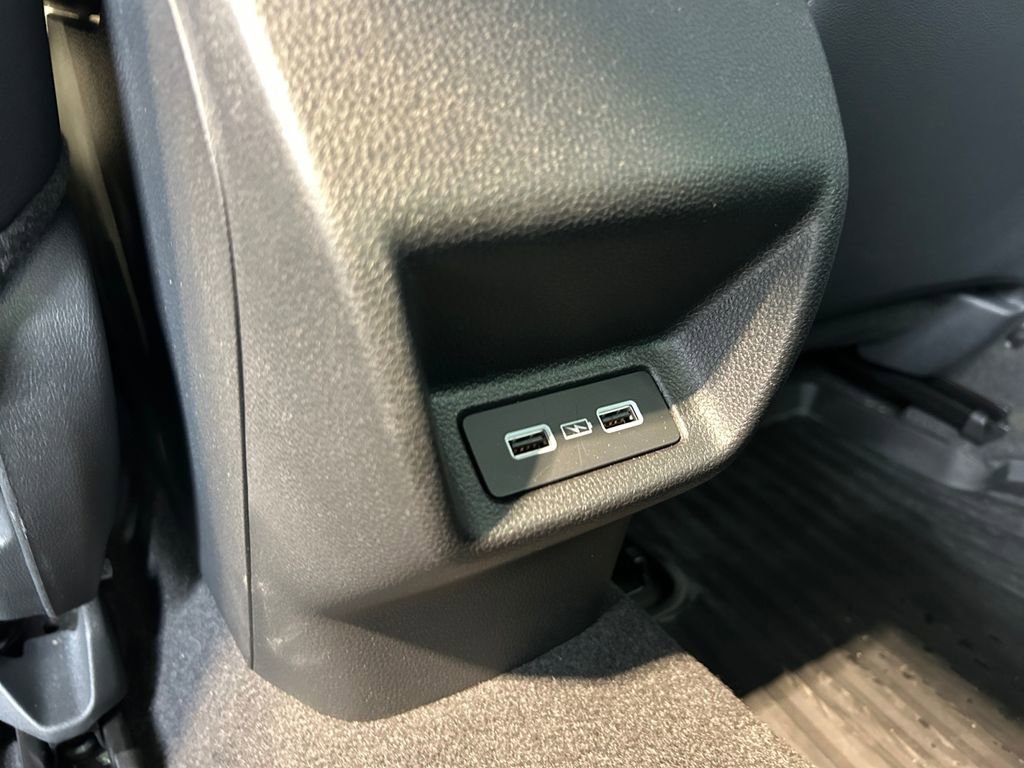 Used 2024 Honda Civic Touring image 32