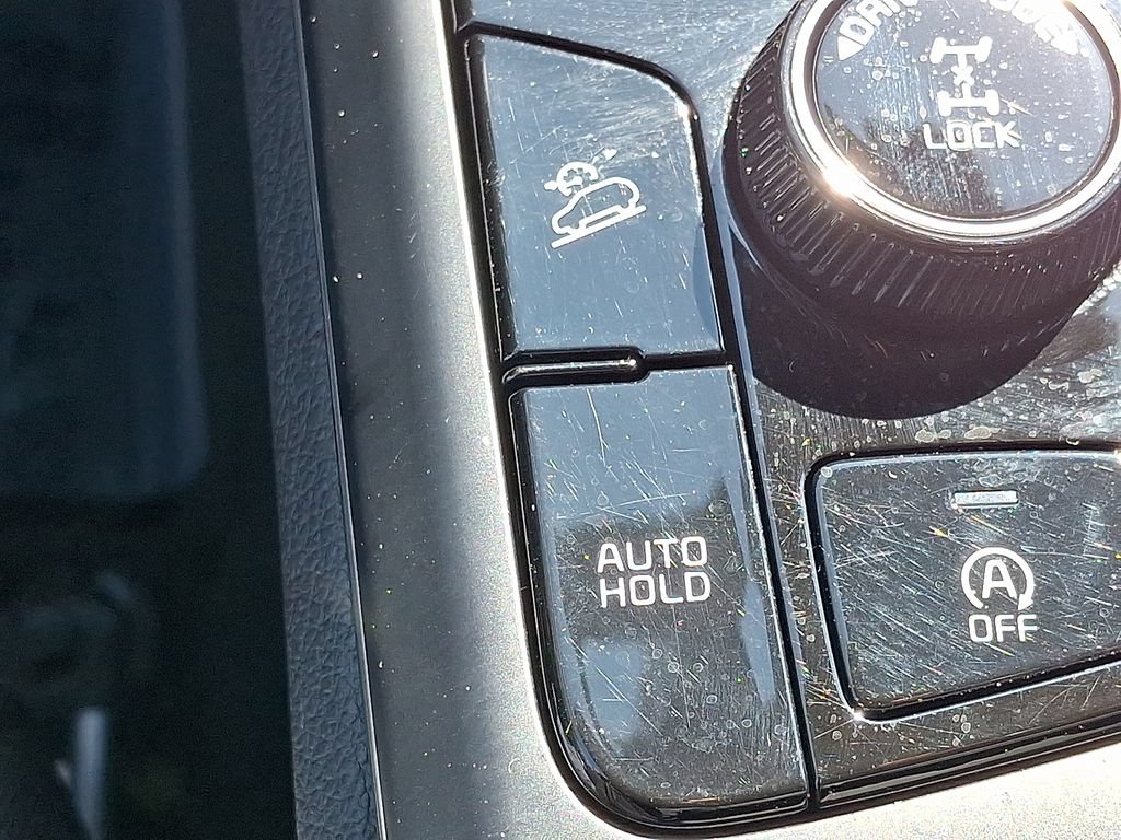 Used 2025 Kia Sportage LX AWD/4WD image 25