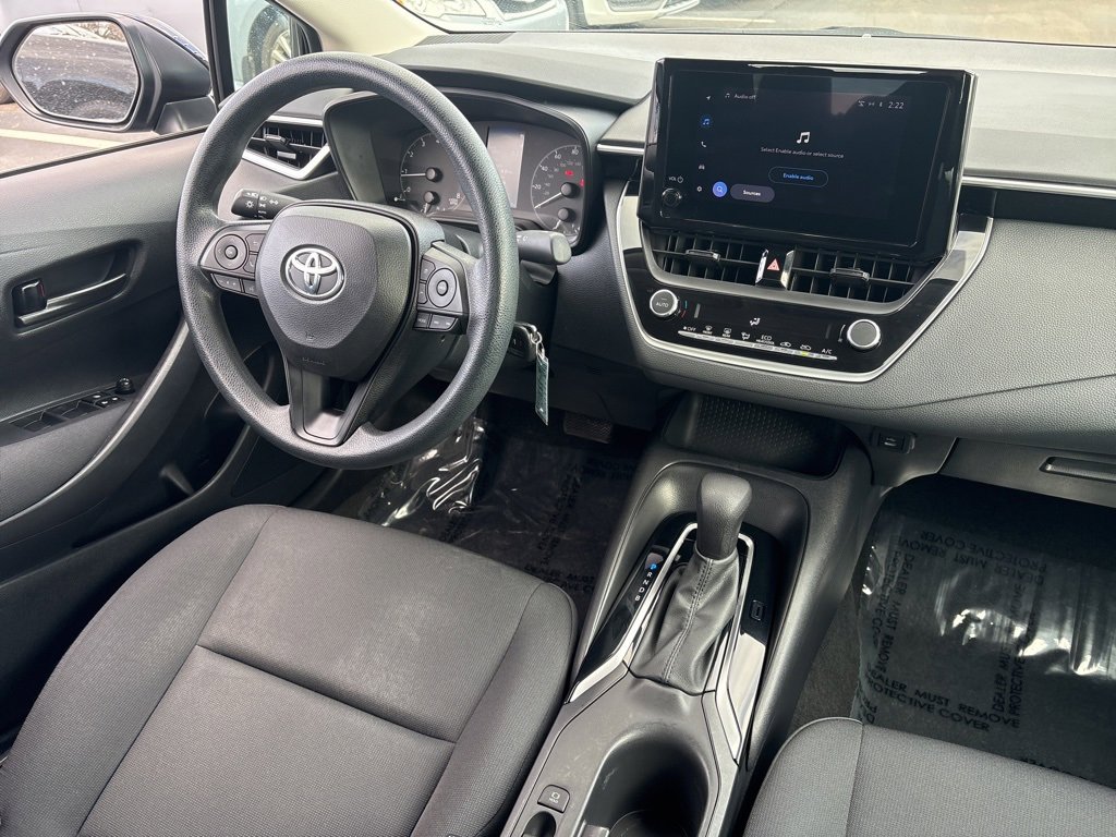 Used 2023 Toyota Corolla LE image 14