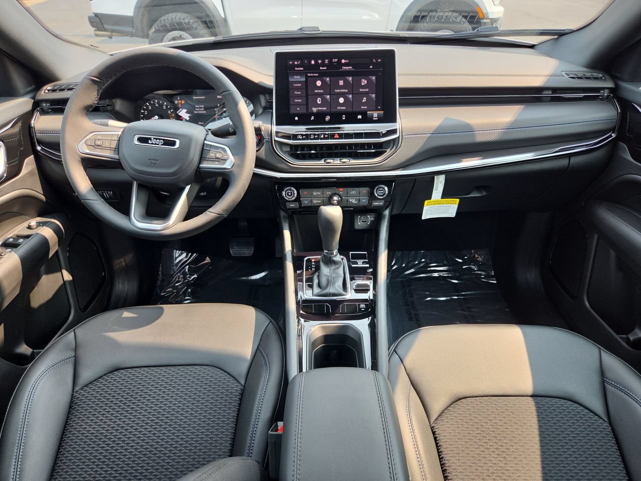 New 2026 Jeep Compass Latitude AWD/4WD image 17