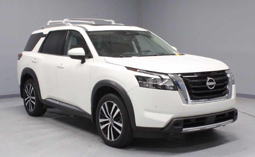 Certified 2024 Nissan Pathfinder Platinum w/ Cargo Package