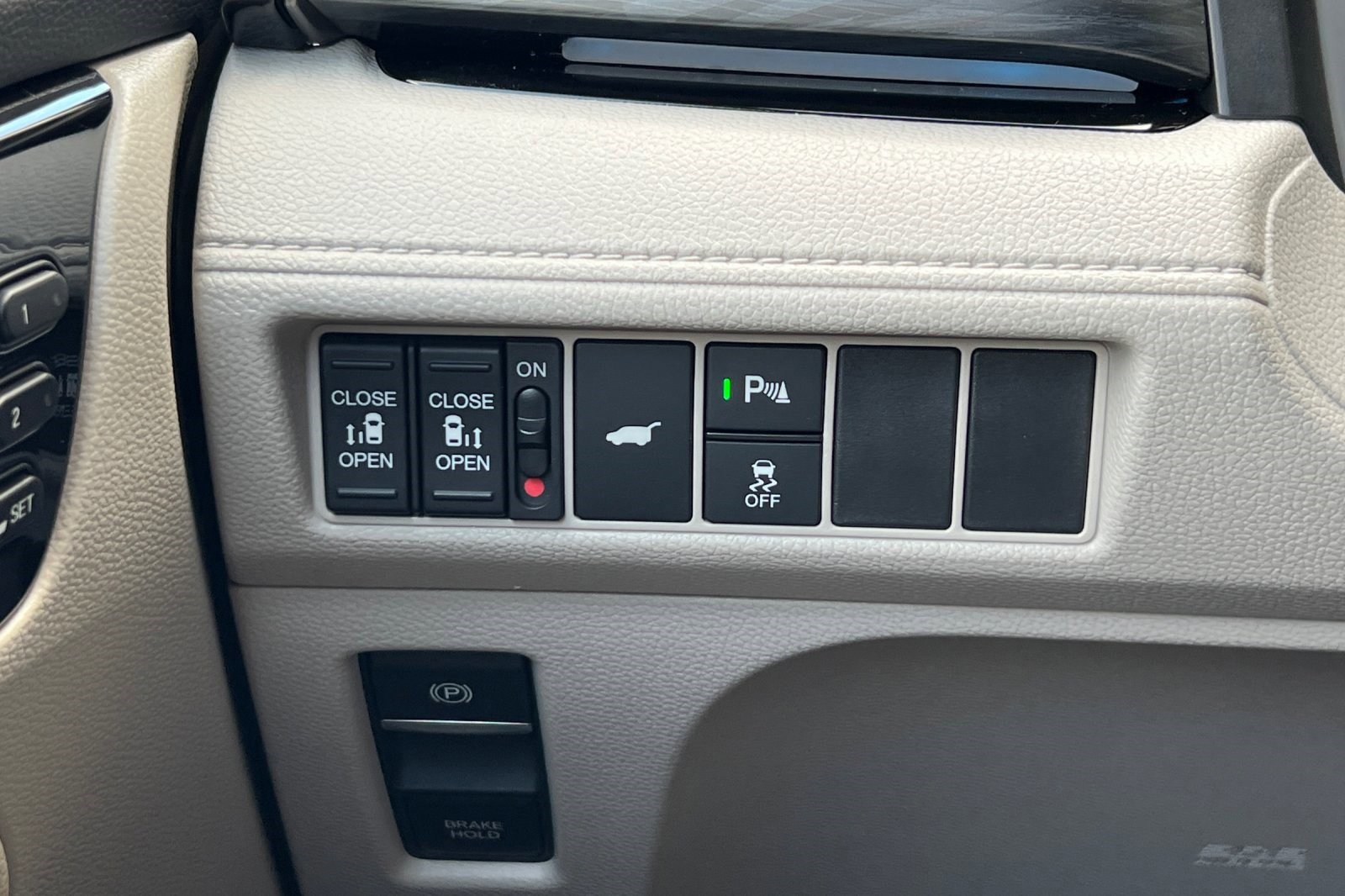 New 2026 Honda Odyssey Elite image 32