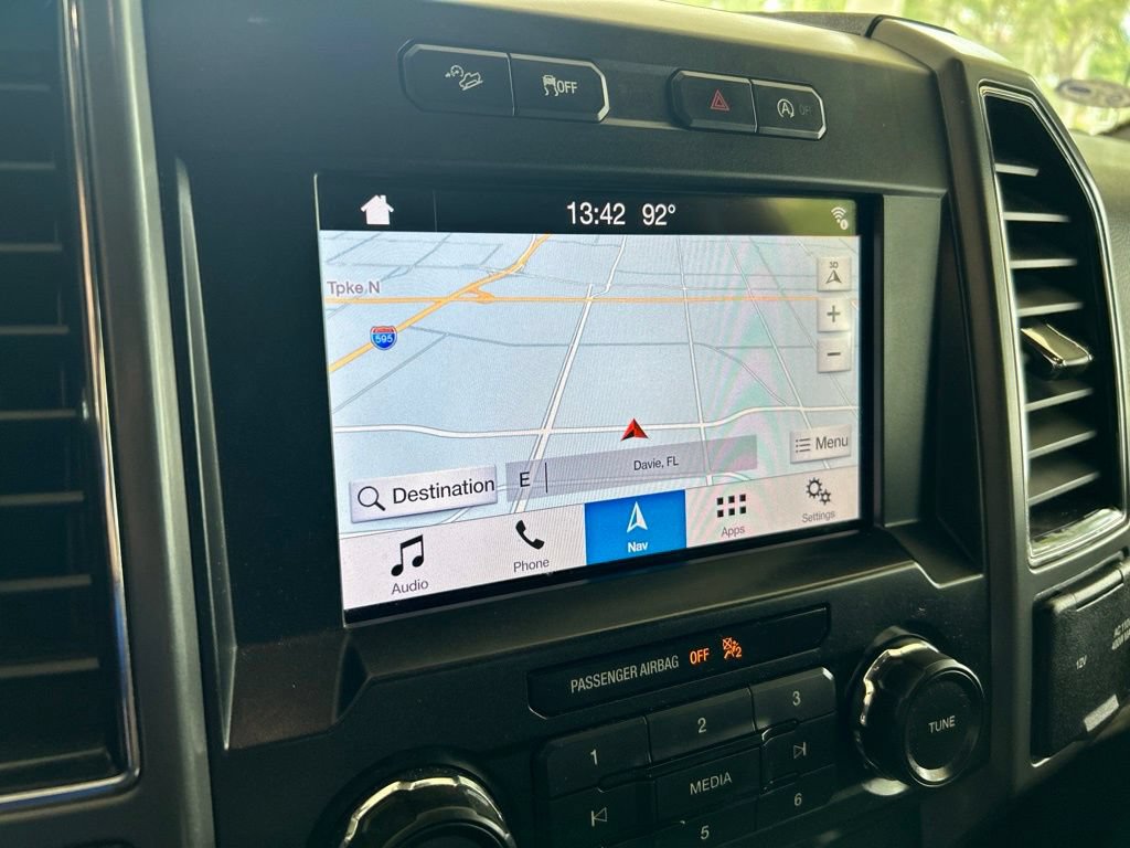 Used 2019 Ford F150 XLT w/ Equipment Group 302A Luxury AWD/4WD image 11