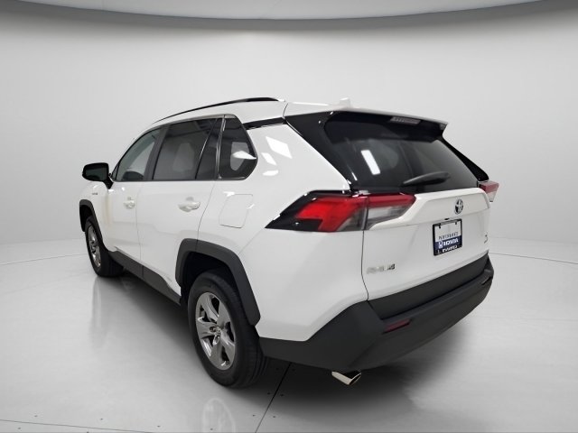 Used 2024 Toyota RAV4 XLE image 9