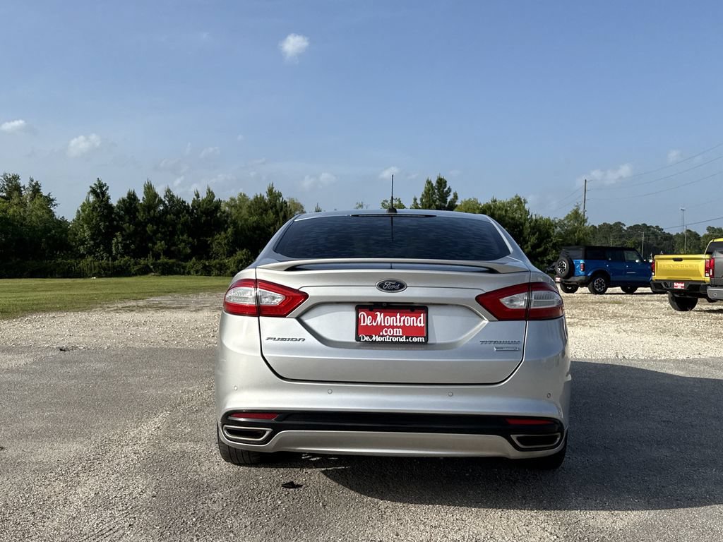 Used 2016 Ford Fusion Titanium FWD image 6