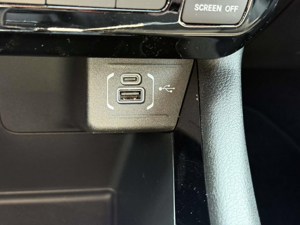 New 2026 Jeep Compass Latitude AWD/4WD image 29