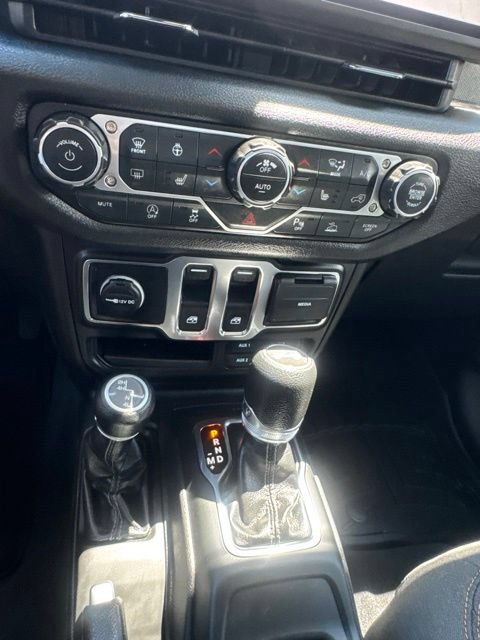 Used 2026 Jeep Wrangler Sport AWD/4WD image 30