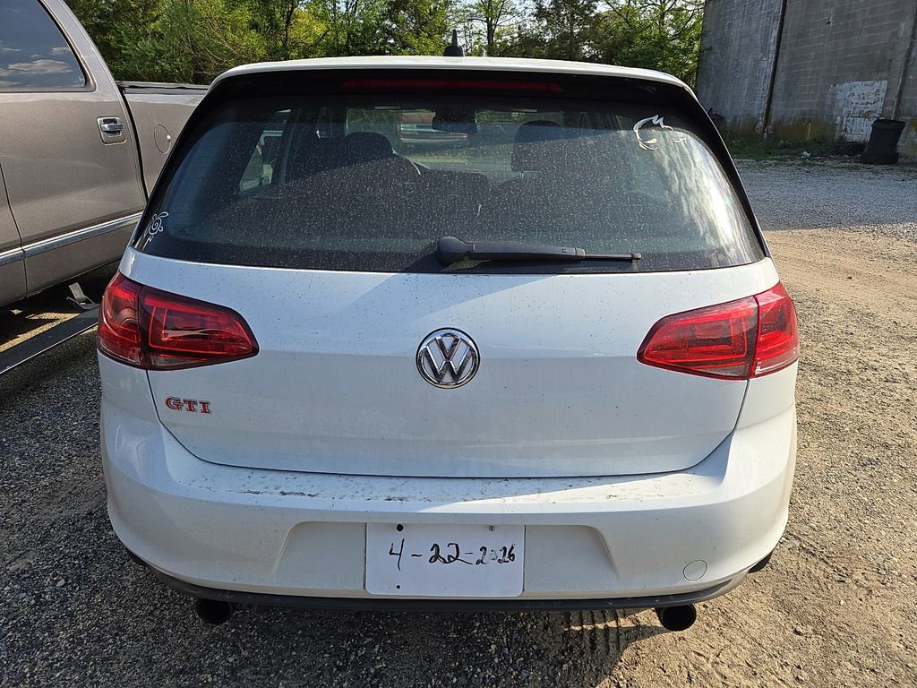 Used 2017 Volkswagen GTI SE FWD image 5