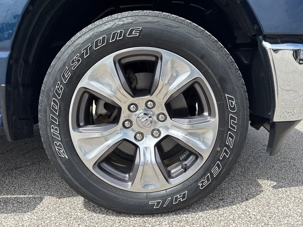 Used 2024 RAM 1500 Laramie AWD/4WD image 45