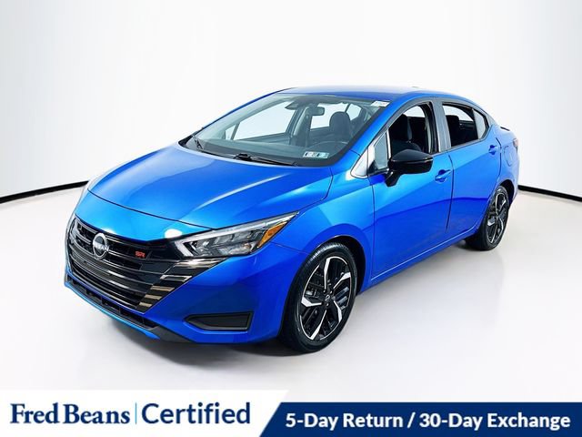 Used 2024 Nissan Versa SR FWD image 3