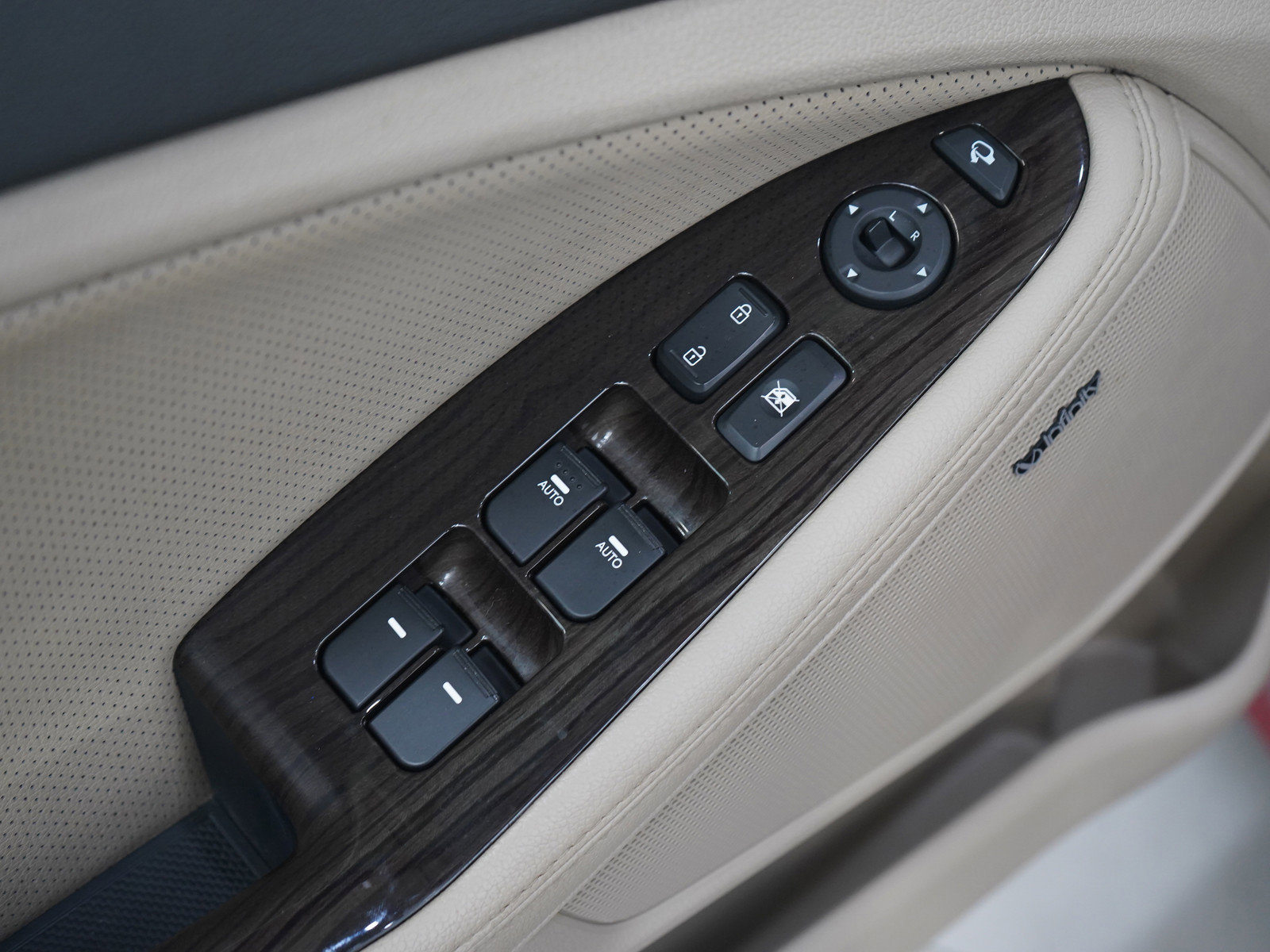 Used 2015 Kia Optima EX w/ EX Premium Package image 18