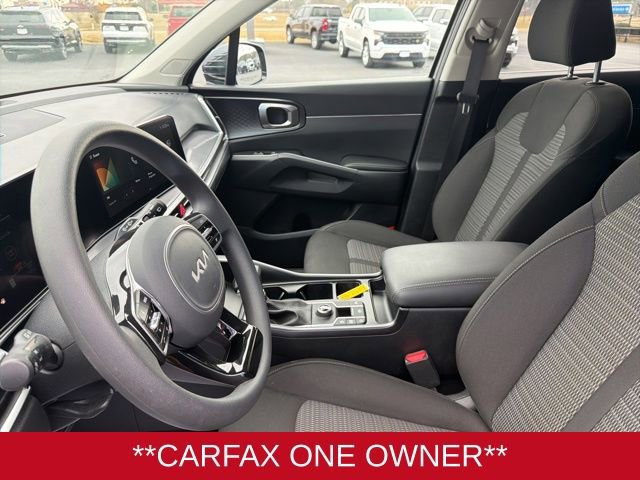 Used 2025 Kia Sorento LX image 7
