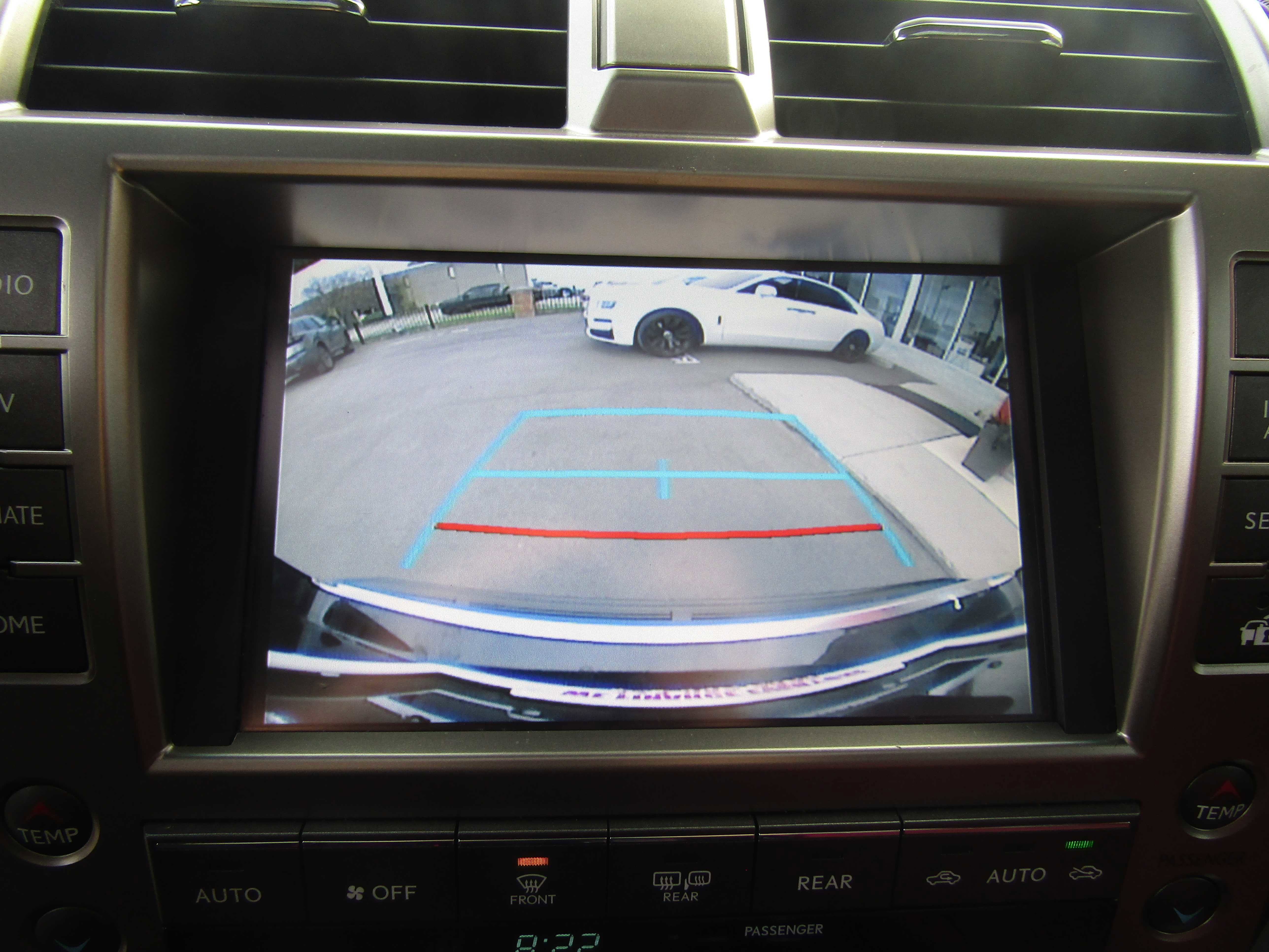 Used 2021 Lexus GX 460 Premium w/ Premium Package image 22