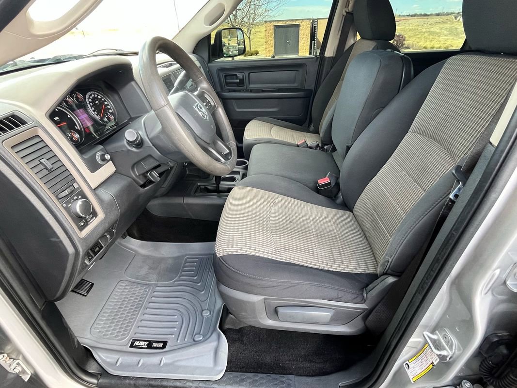 Used 2012 RAM 3500 ST w/ Chrome Appearance Group AWD/4WD image 11