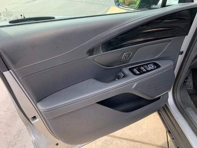 Certified 2024 Lincoln Nautilus Reserve w/ Jet Appearance Package (87T) AWD/4WD image 23