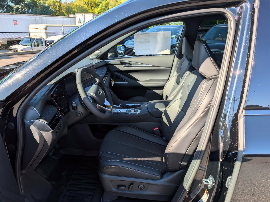 New 2027 INFINITI QX60 Sport AWD/4WD image 11