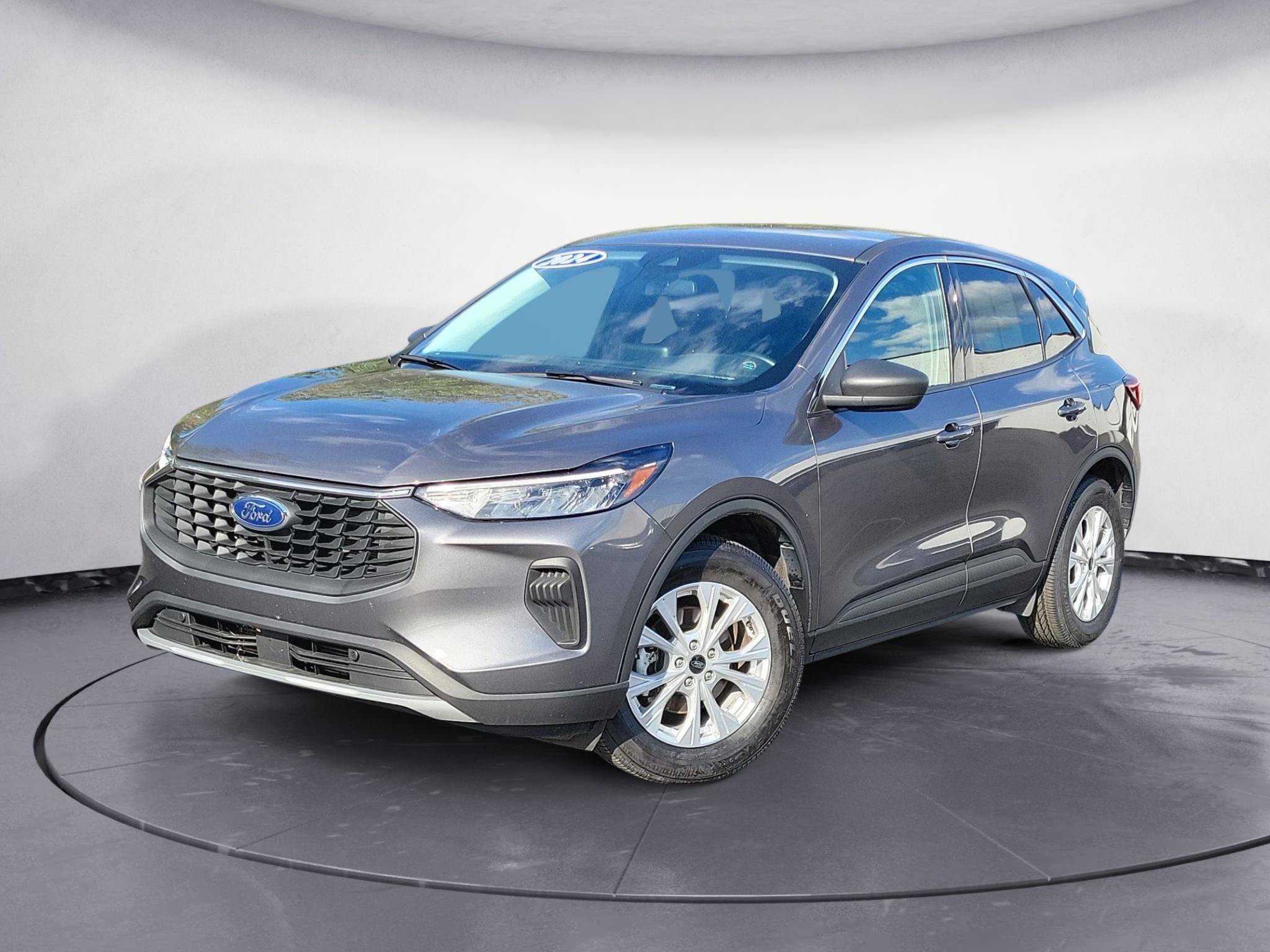 Used 2024 Ford Escape Active