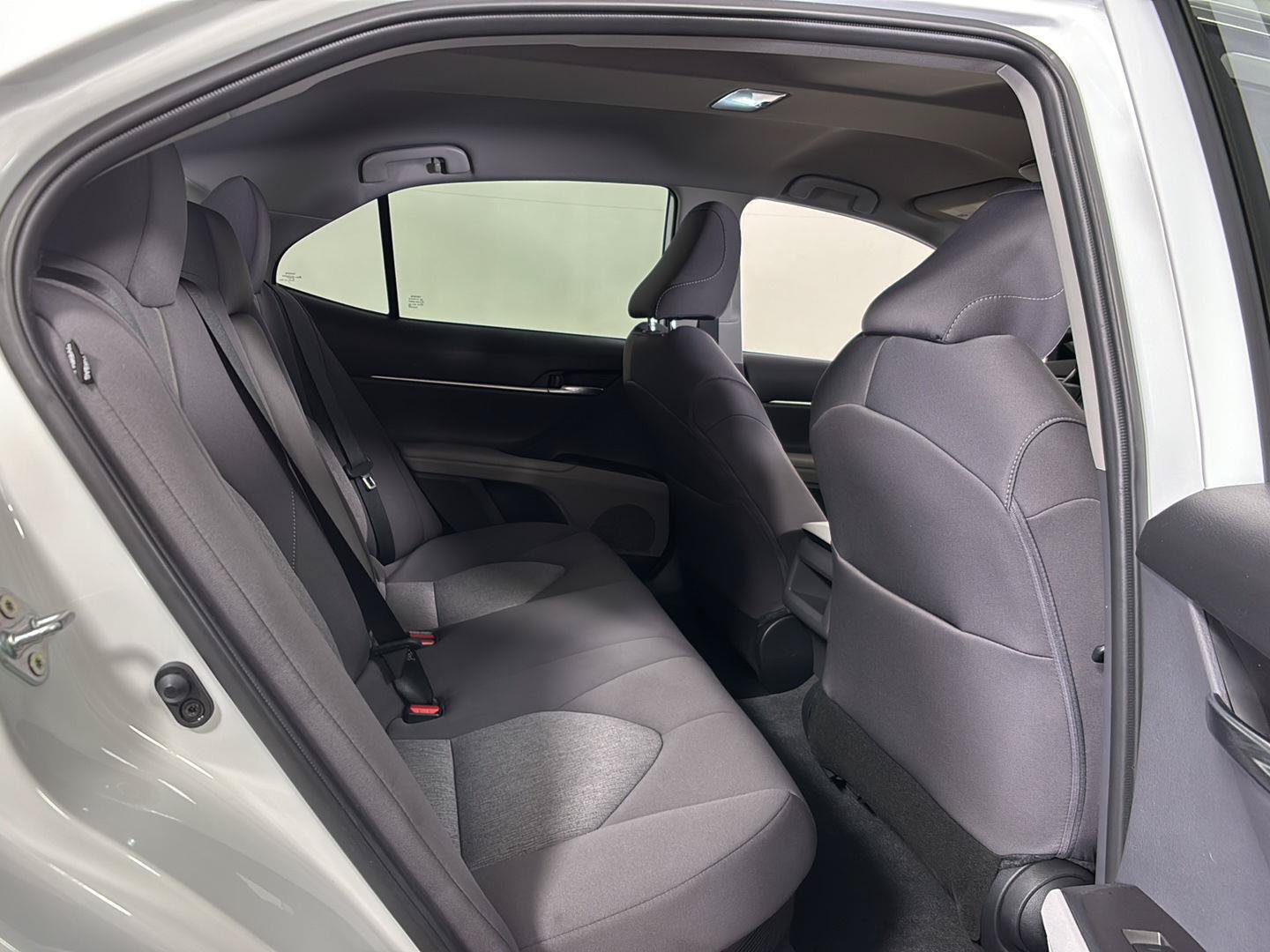 Used 2023 Toyota Camry LE FWD image 15