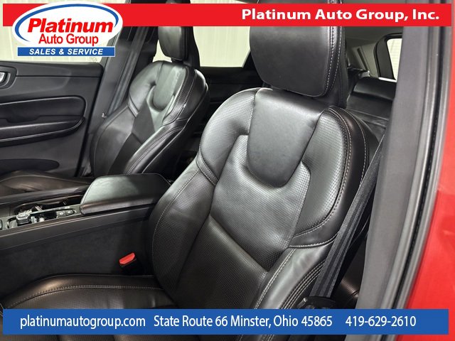 Used 2021 Volvo XC60 T5 Inscription image 11
