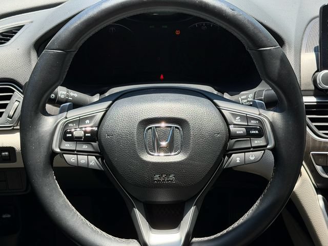 Used 2018 Honda Accord Touring image 14
