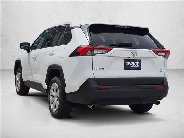 Used 2025 Toyota RAV4 LE AWD/4WD image 8