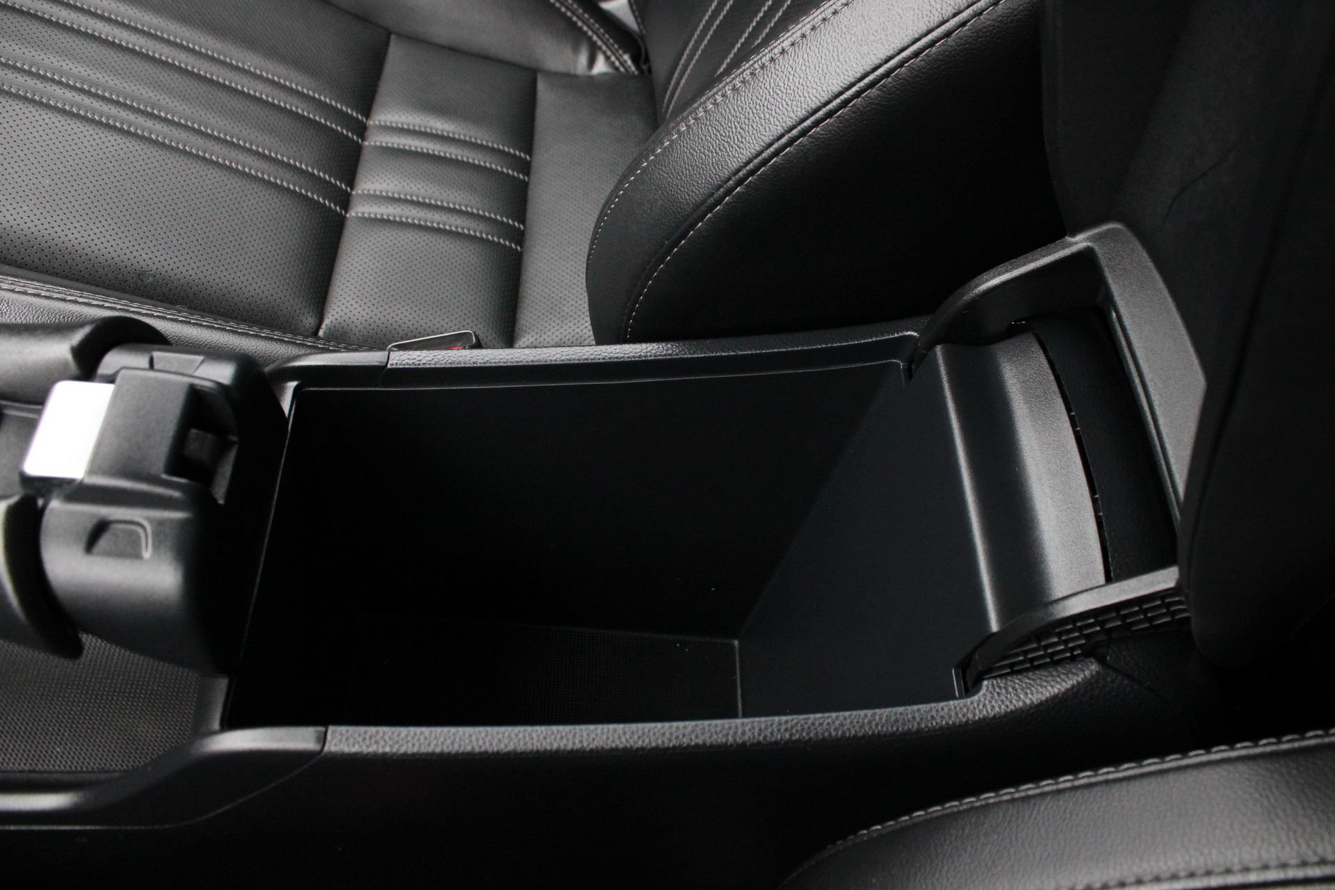 Used 2025 Honda HR-V EX-L image 47