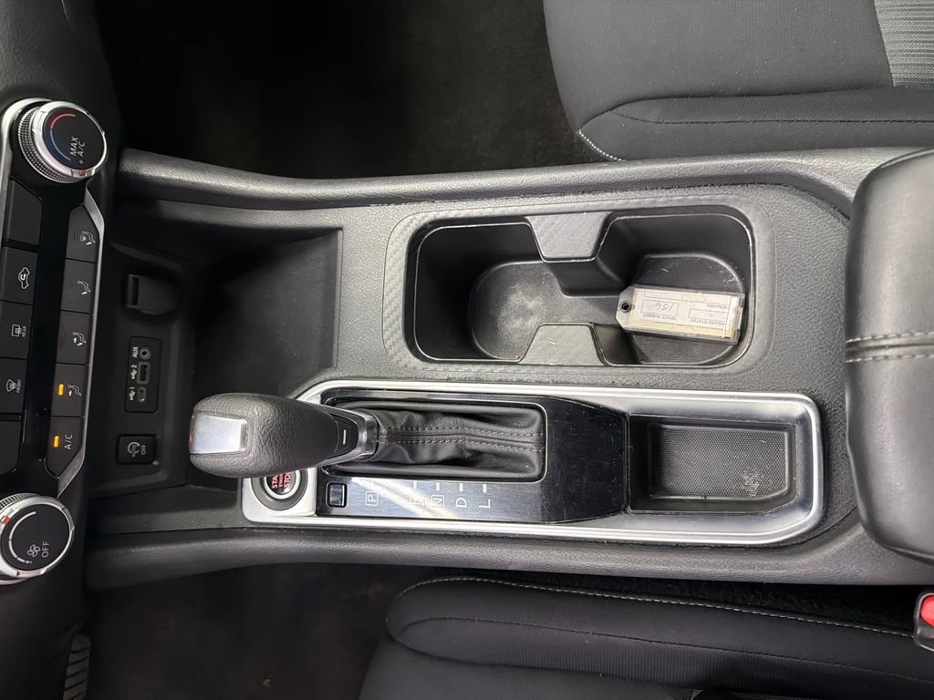 Used 2024 Nissan Sentra SV image 29