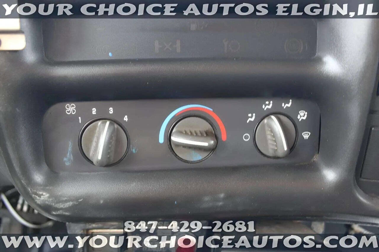 Used 2006 Chevrolet Kodiak C4500 2WD Regular Cab image 18