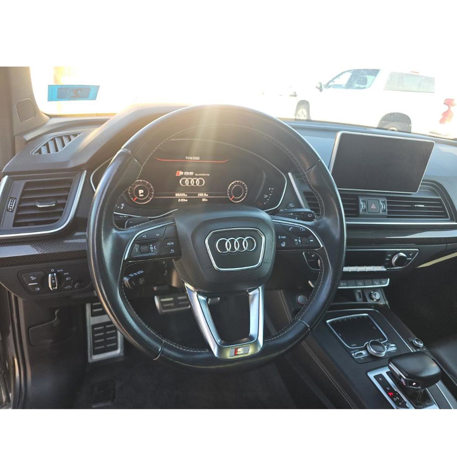 Used 2019 Audi SQ5 Premium Plus w/ Premium Plus Package image 9
