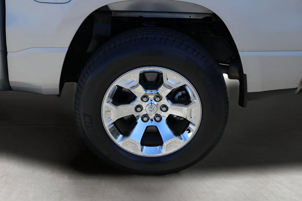 Used 2021 RAM 1500 Big Horn RWD image 9