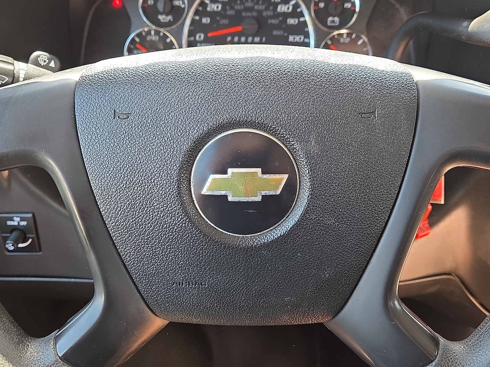 Used 2016 Chevrolet Express 2500 RWD image 18