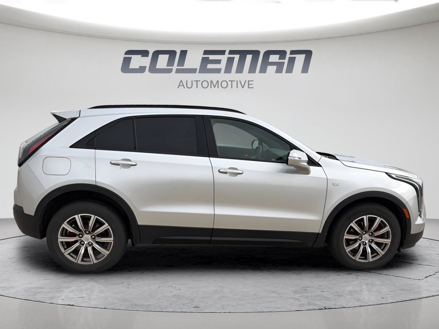 Used 2021 Cadillac XT4 Sport w/ Cold Weather Package AWD/4WD image 6