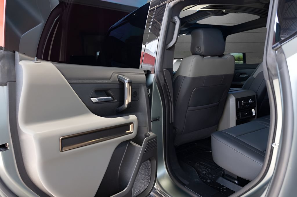 Used 2024 GMC Hummer EV 3X AWD/4WD image 47