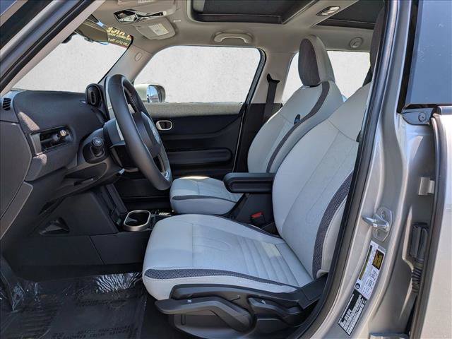 Certified 2025 MINI Cooper 4-Door Hardtop FWD image 17