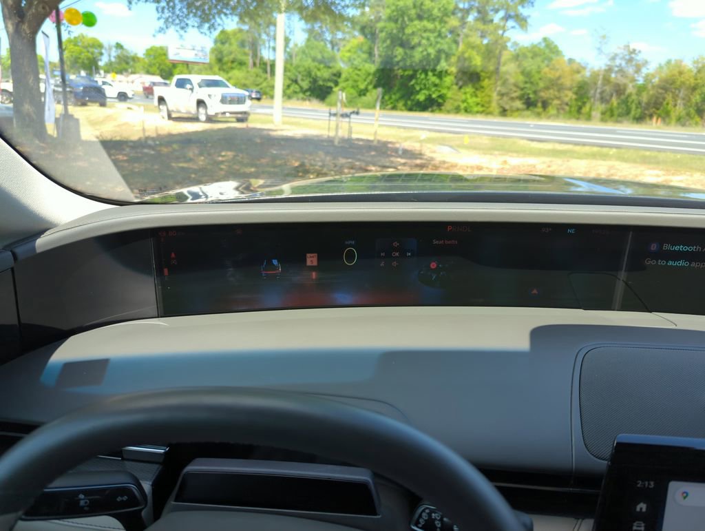 Used 2024 Lincoln Nautilus Premier image 24