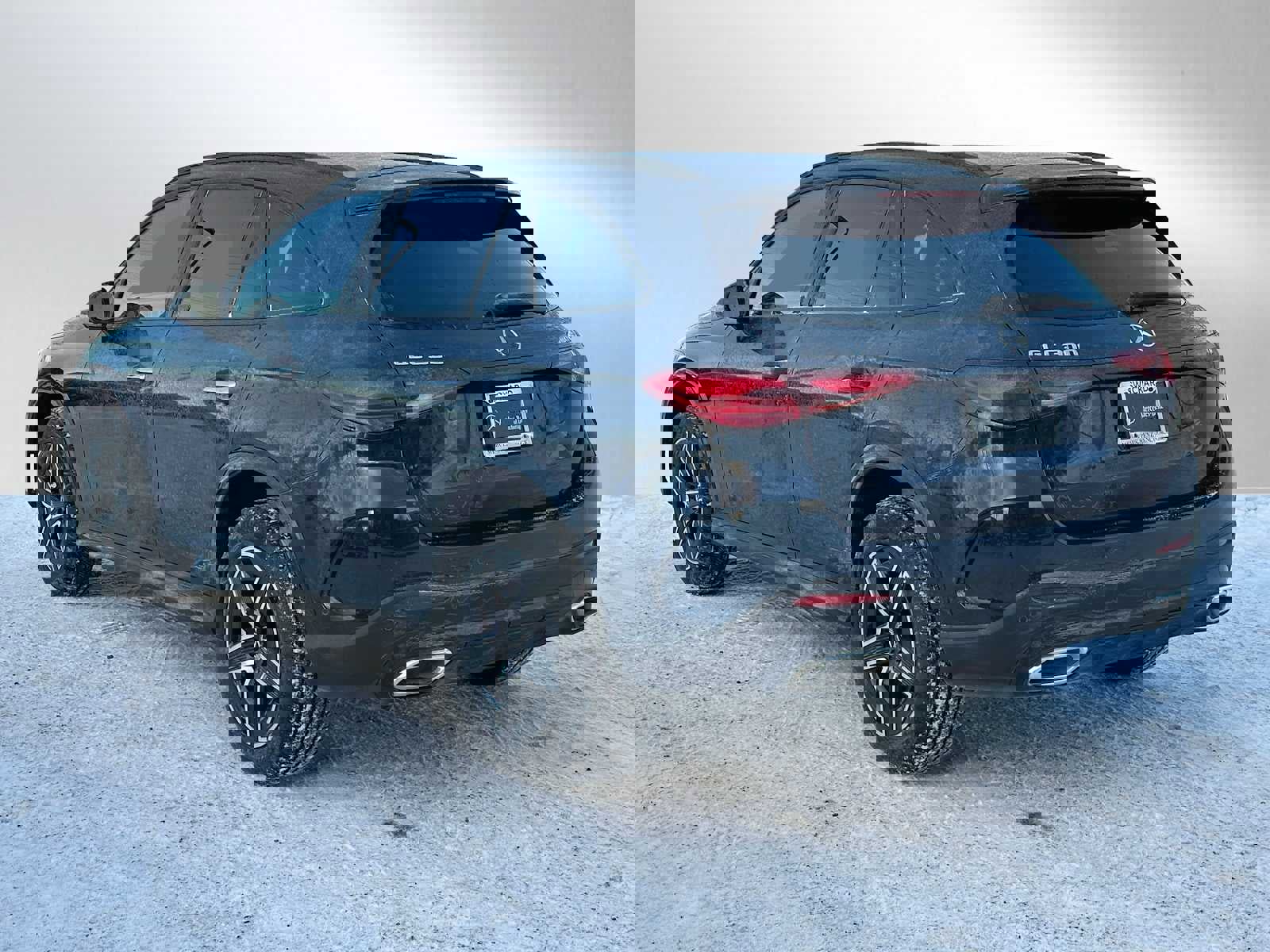 Used 2023 Mercedes-Benz GLC 300 4MATIC image 5