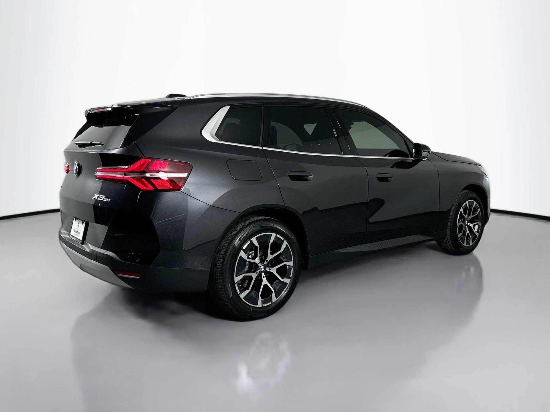 Used 2026 BMW X3 xDrive30 w/ Premium Package image 6