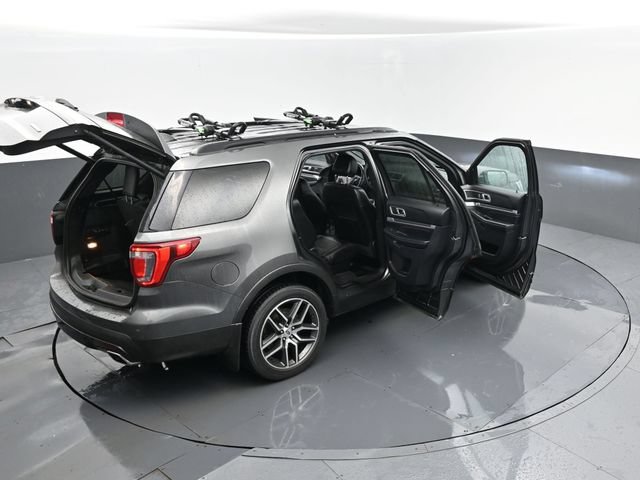 Used 2017 Ford Explorer Sport AWD/4WD image 31